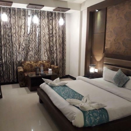 Namaskar Residency Hotel Amritsar Buitenkant foto