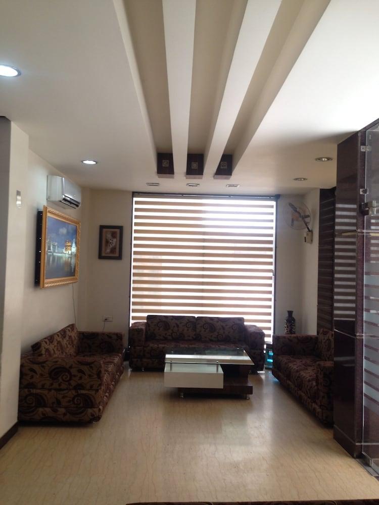 Namaskar Residency Hotel Amritsar Buitenkant foto