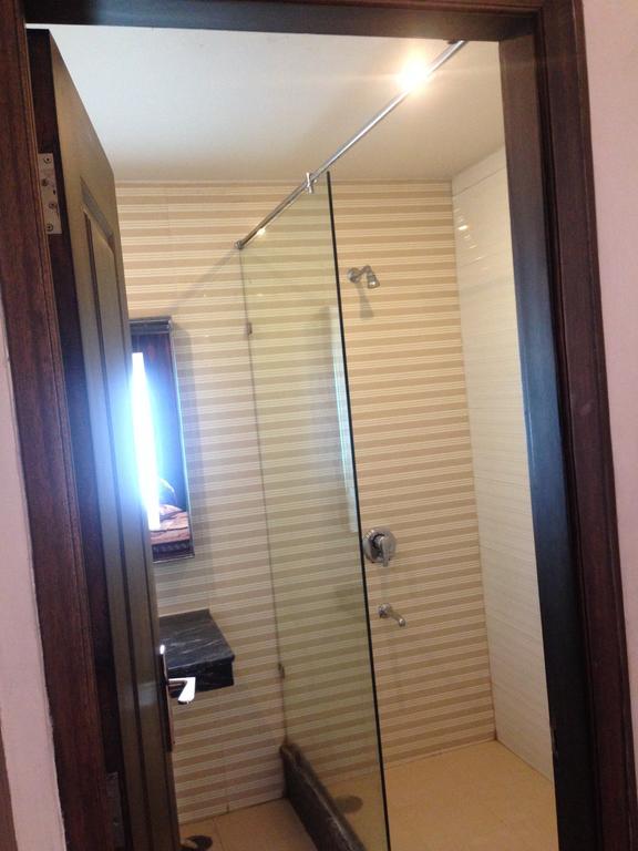 Namaskar Residency Hotel Amritsar Buitenkant foto