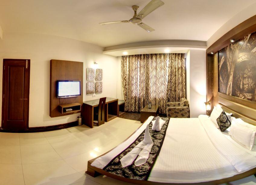Namaskar Residency Hotel Amritsar Buitenkant foto