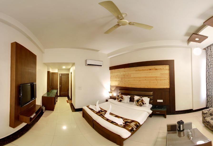 Namaskar Residency Hotel Amritsar Buitenkant foto