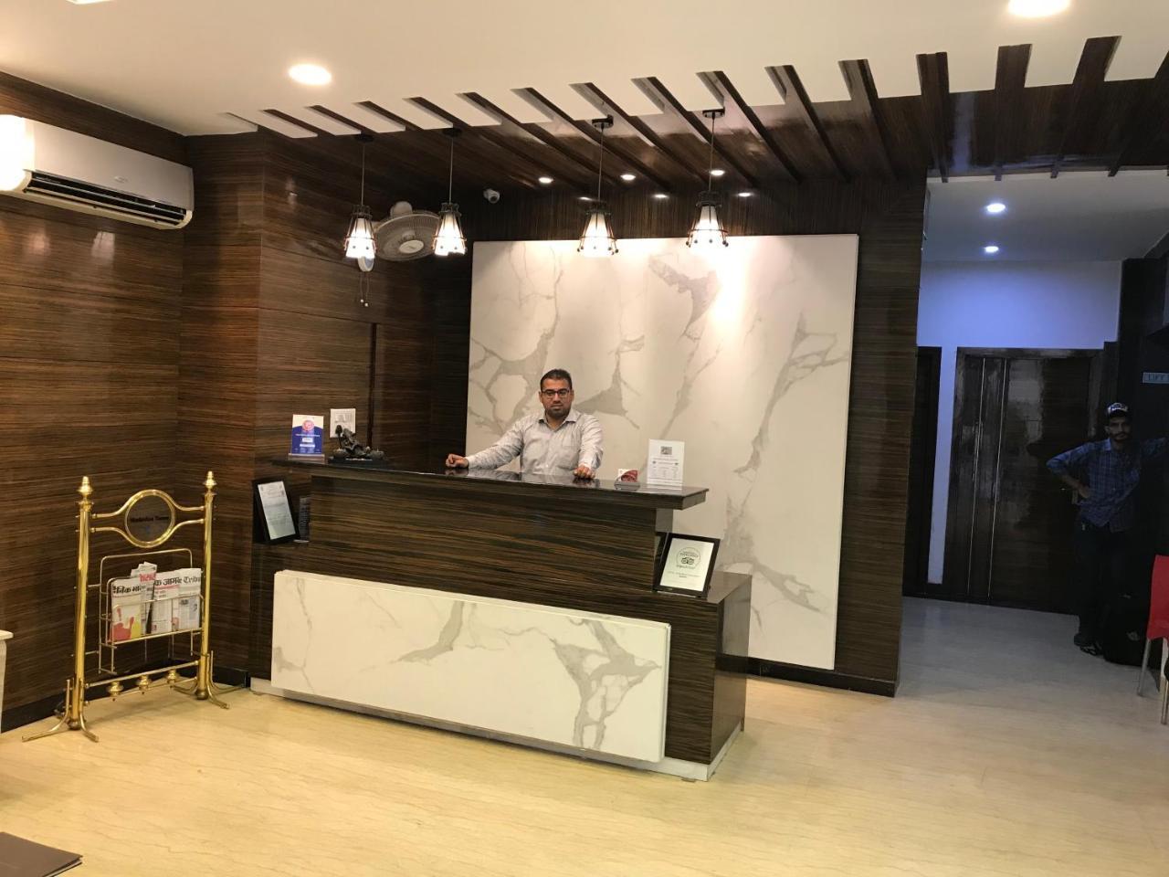 Namaskar Residency Hotel Amritsar Buitenkant foto