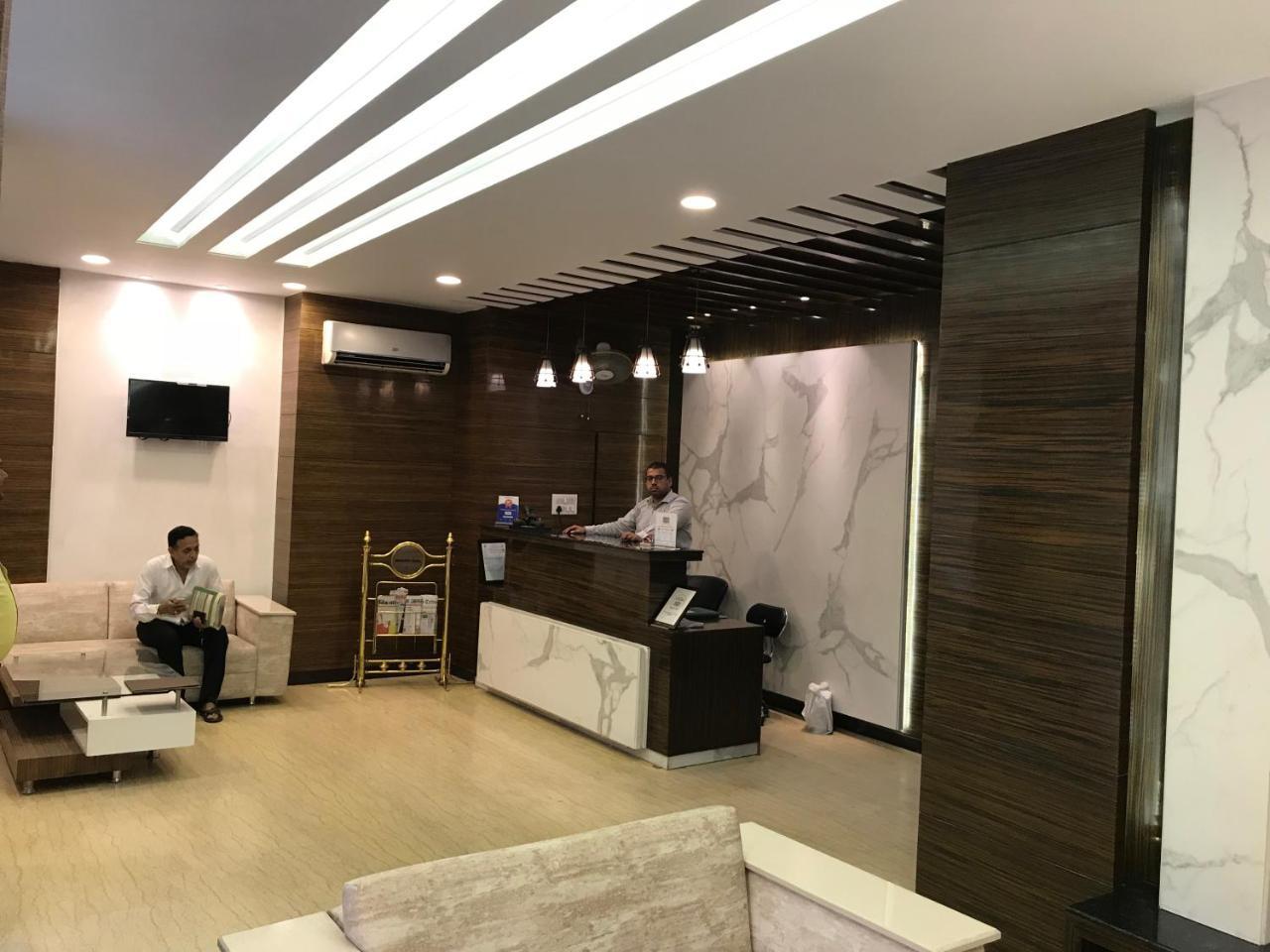 Namaskar Residency Hotel Amritsar Buitenkant foto