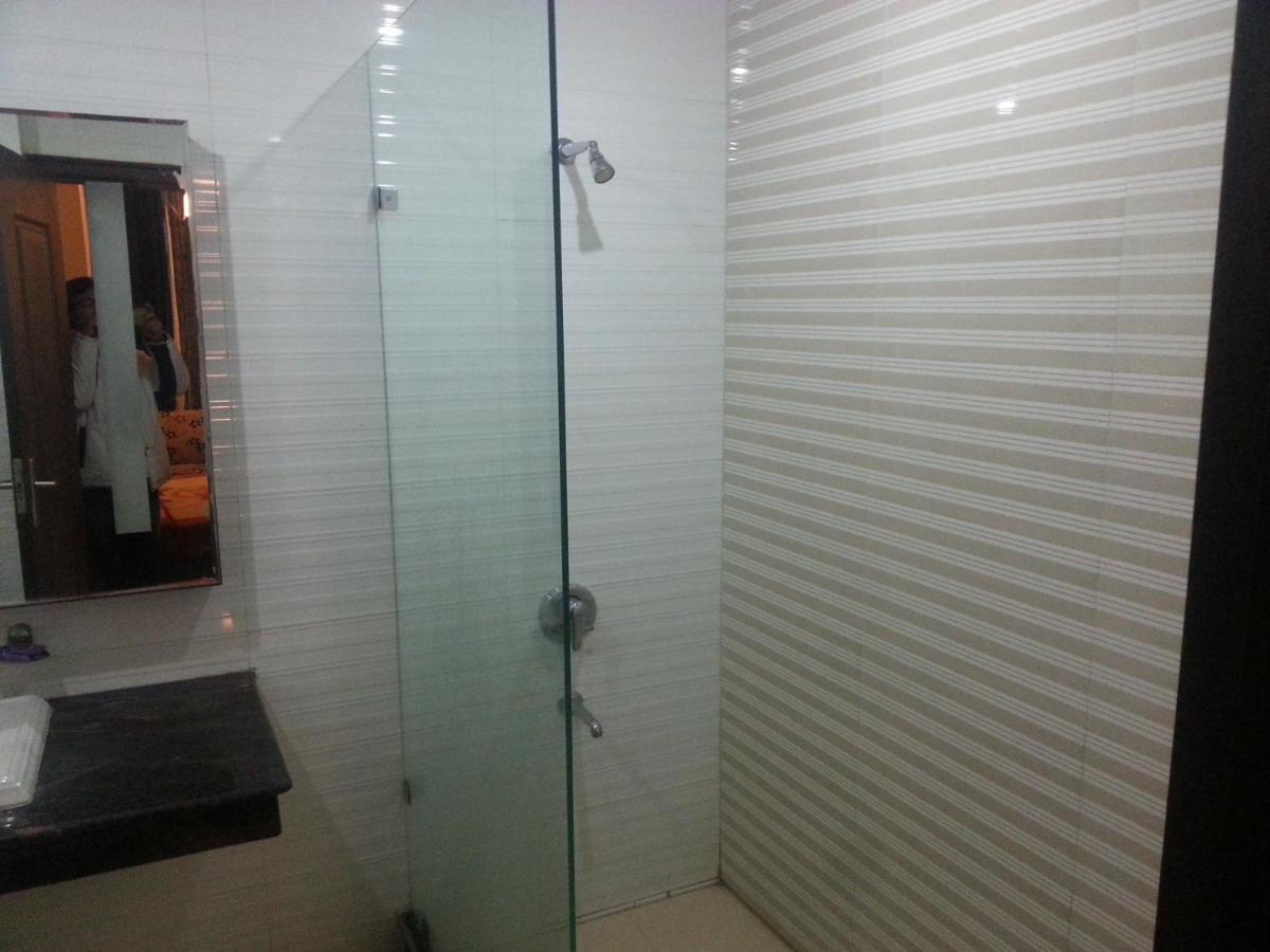 Namaskar Residency Hotel Amritsar Buitenkant foto